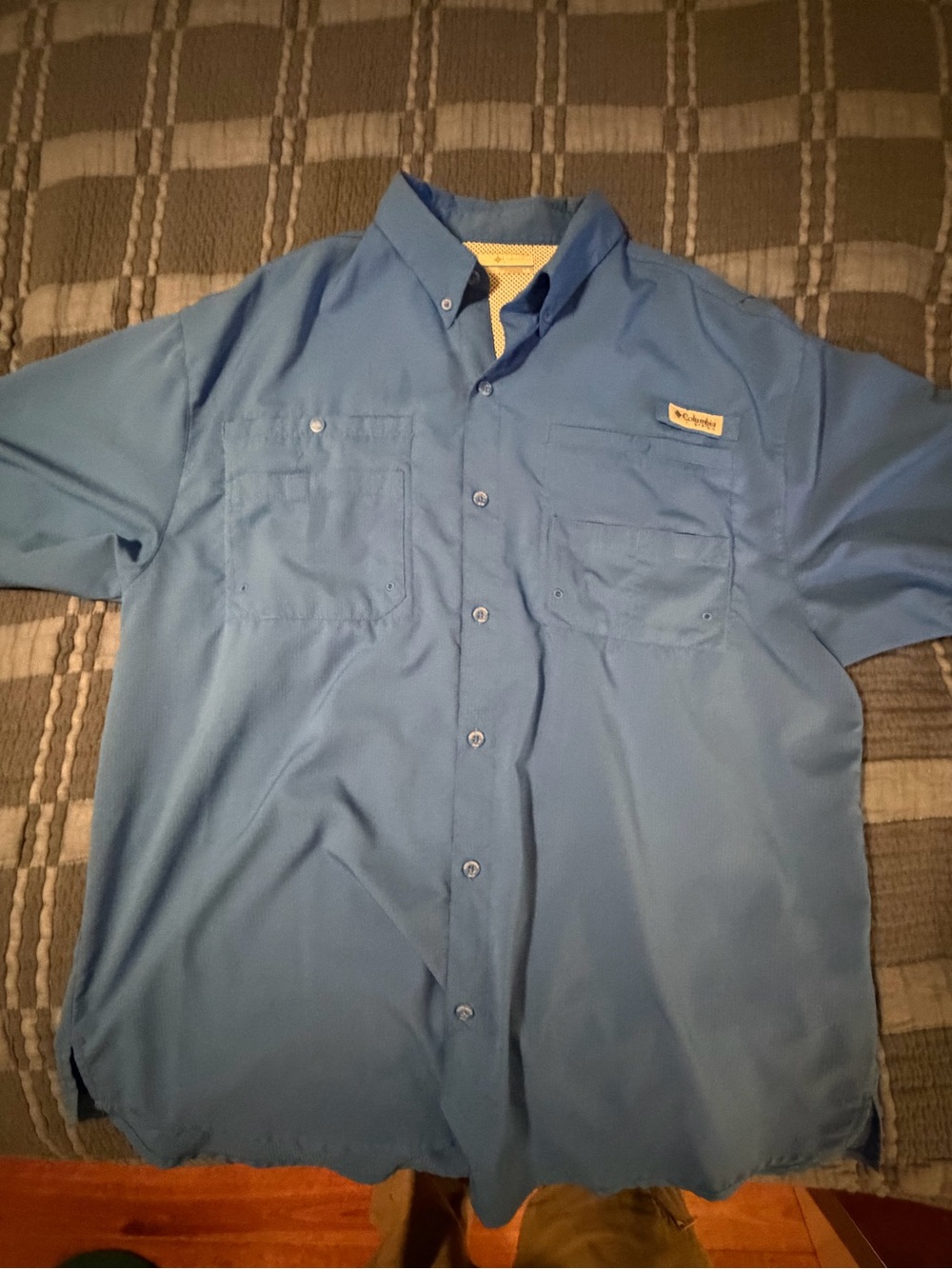 Columbia PFG fishing shirt